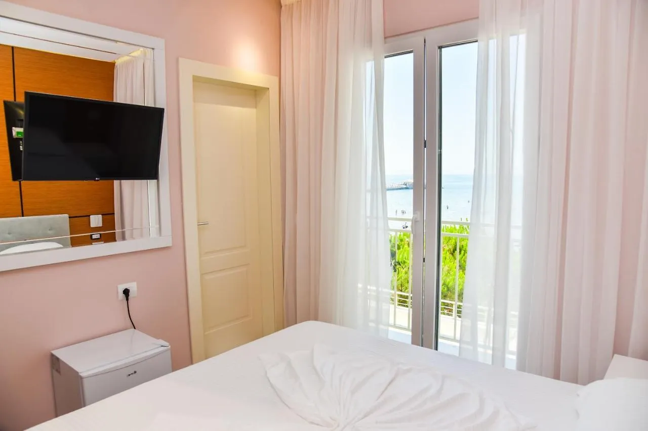 Hotel Edart Дуррес