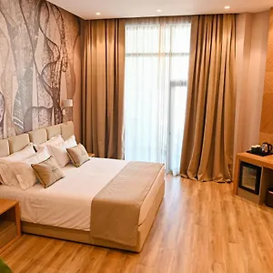 White Hill Hotel, & Conferences **** Dıraç